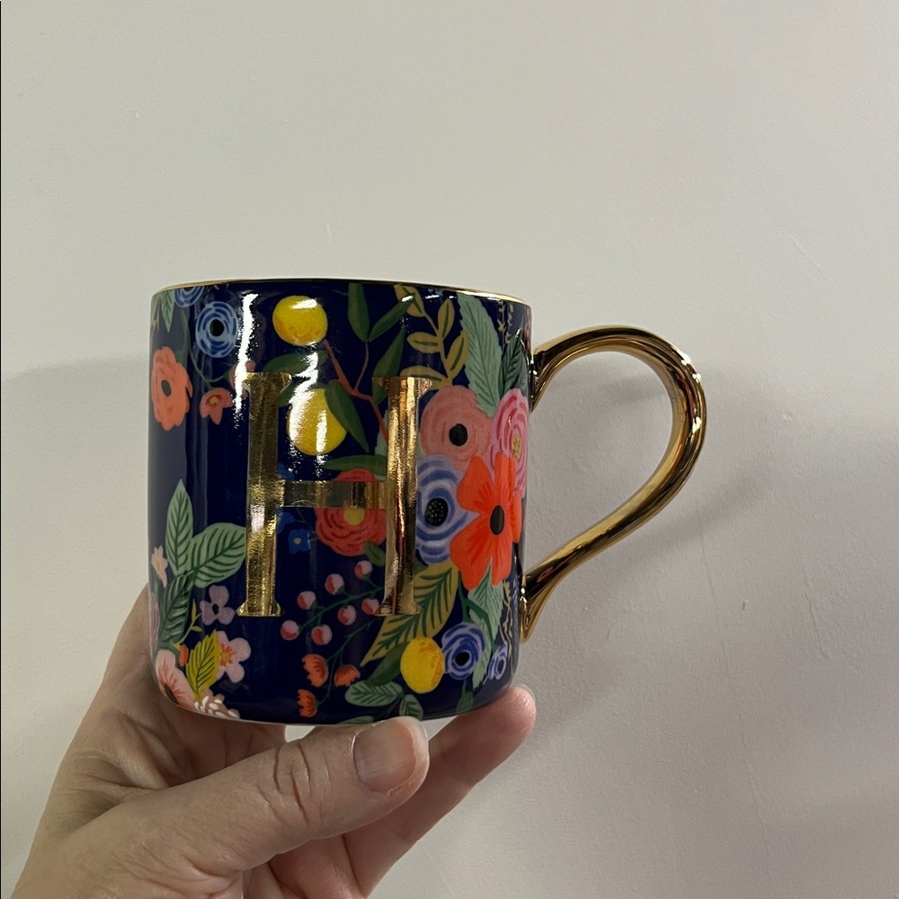 ANTHROPOLOGIE RIFLE PAPER CO. Garden Party Monogram "H" Coffee Mug Navy/Gold